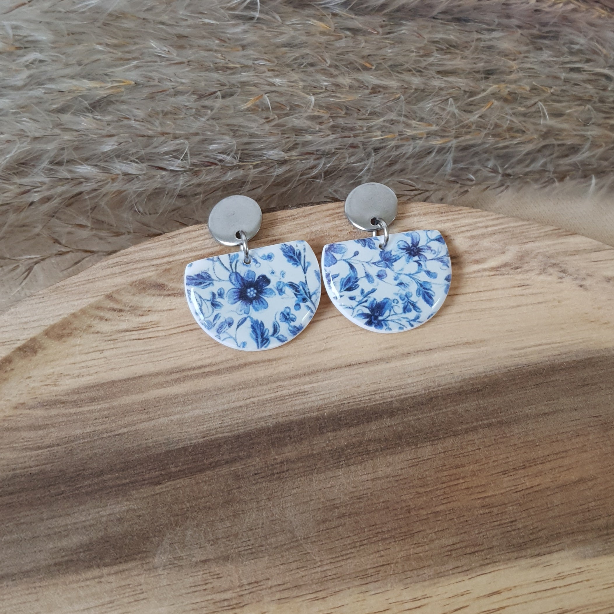 Blue floral dangle earrings