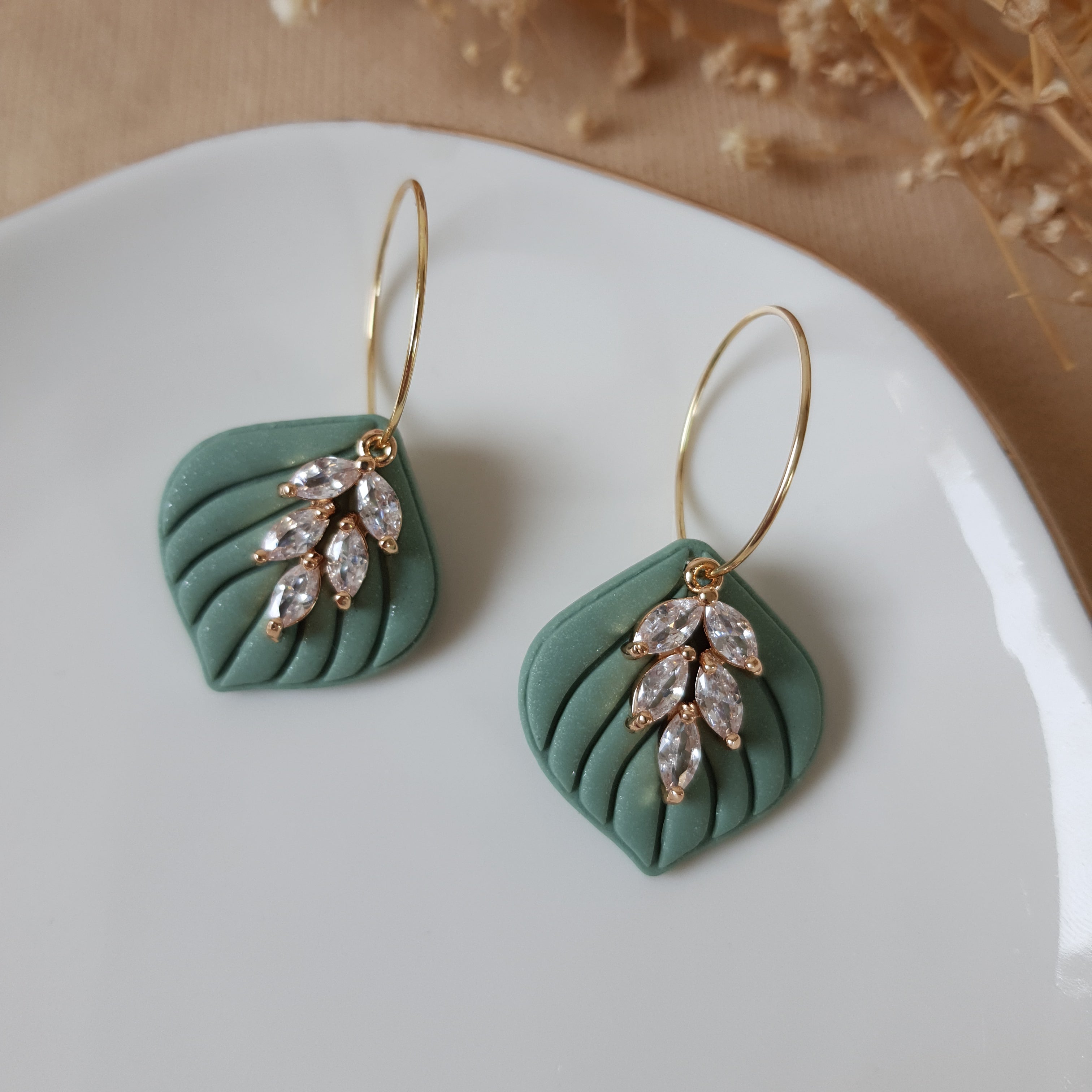 Sage leaf hoops