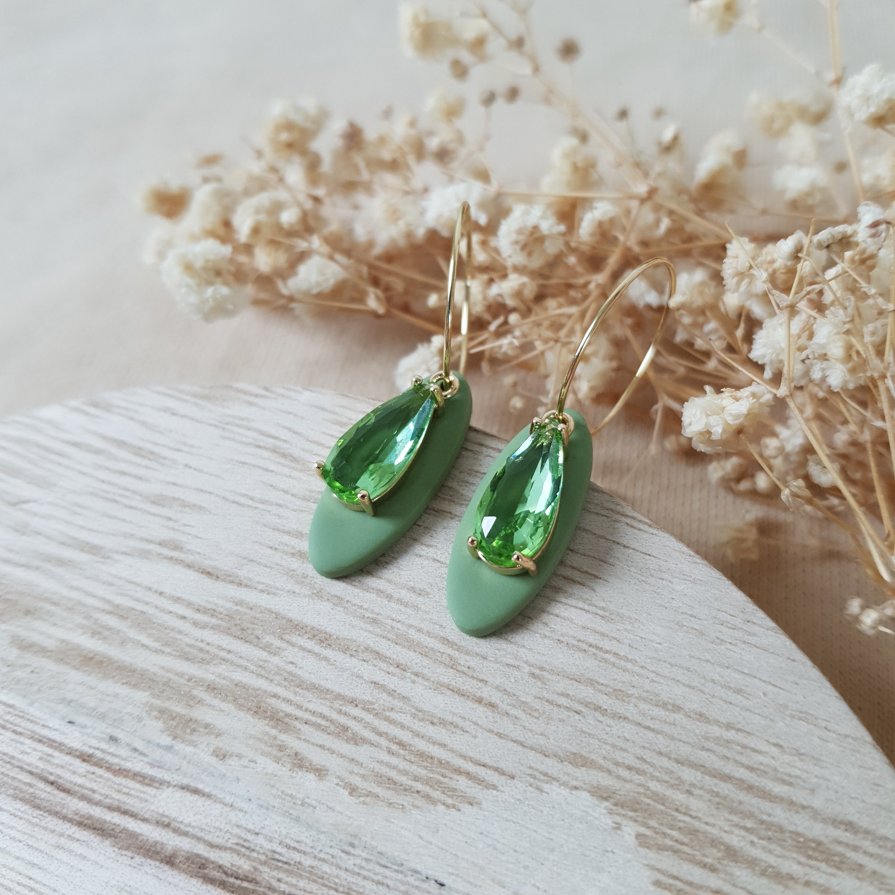 Oval green hoops